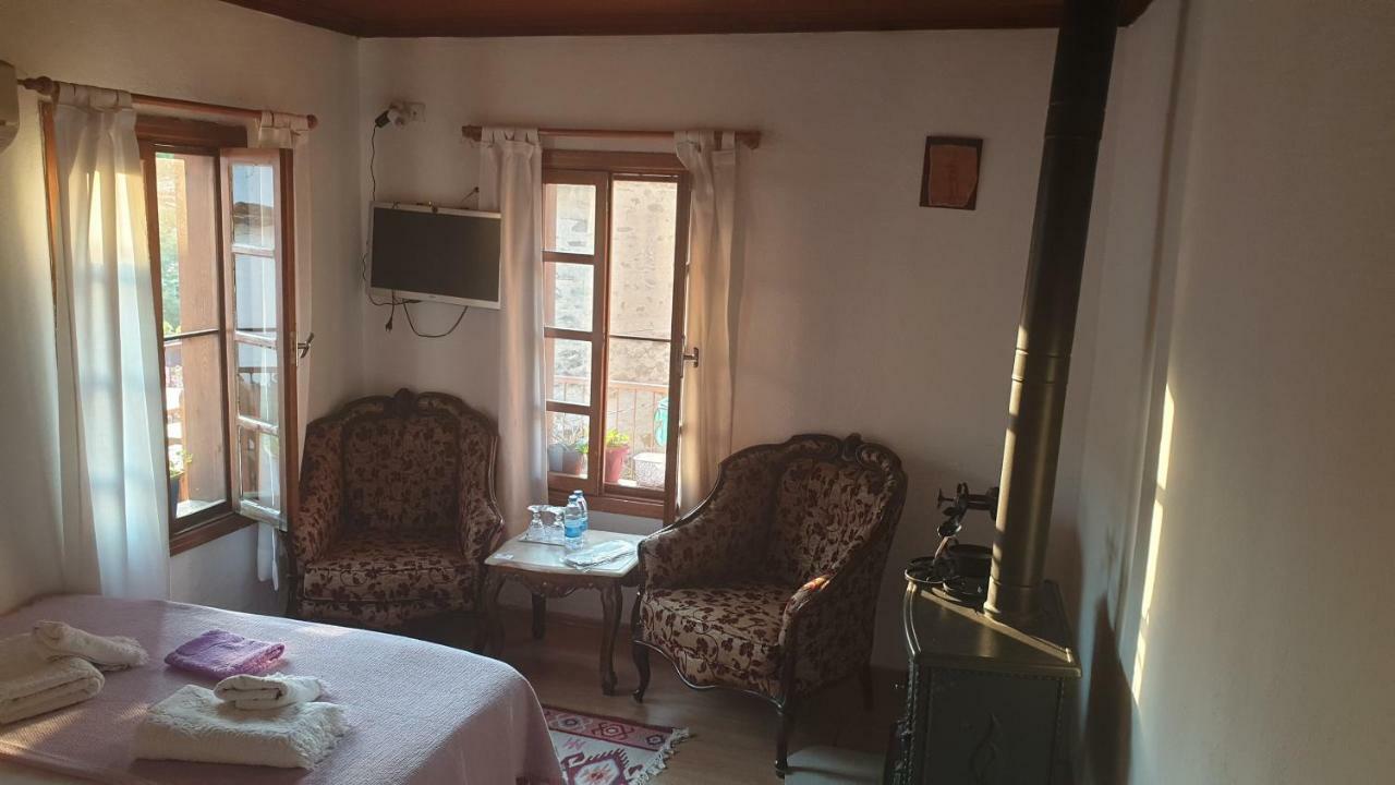 Sirin Ev Pansiyon Selçuk Bagian luar foto