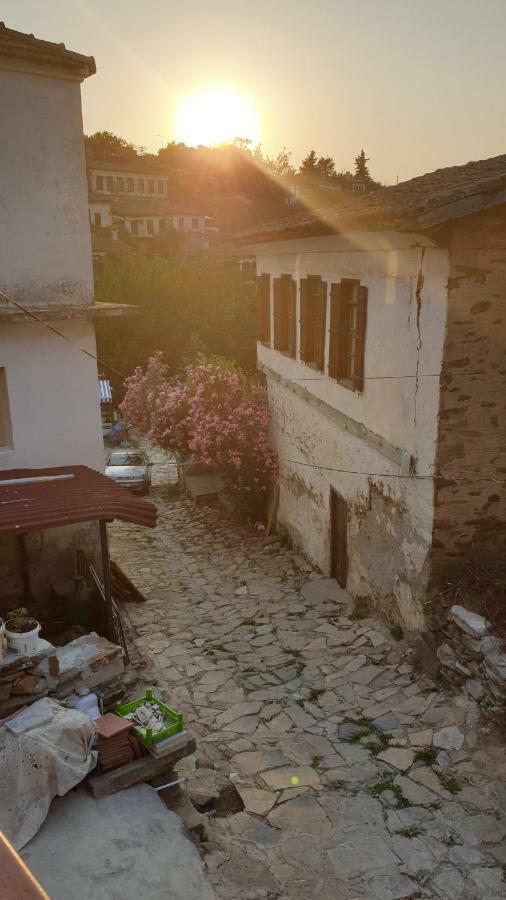Sirin Ev Pansiyon Selçuk Bagian luar foto