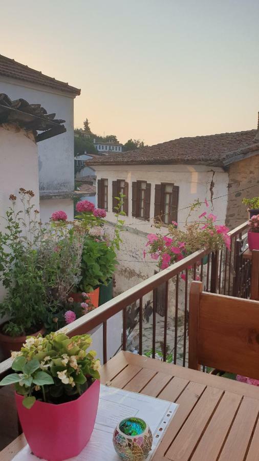 Sirin Ev Pansiyon Selçuk Bagian luar foto