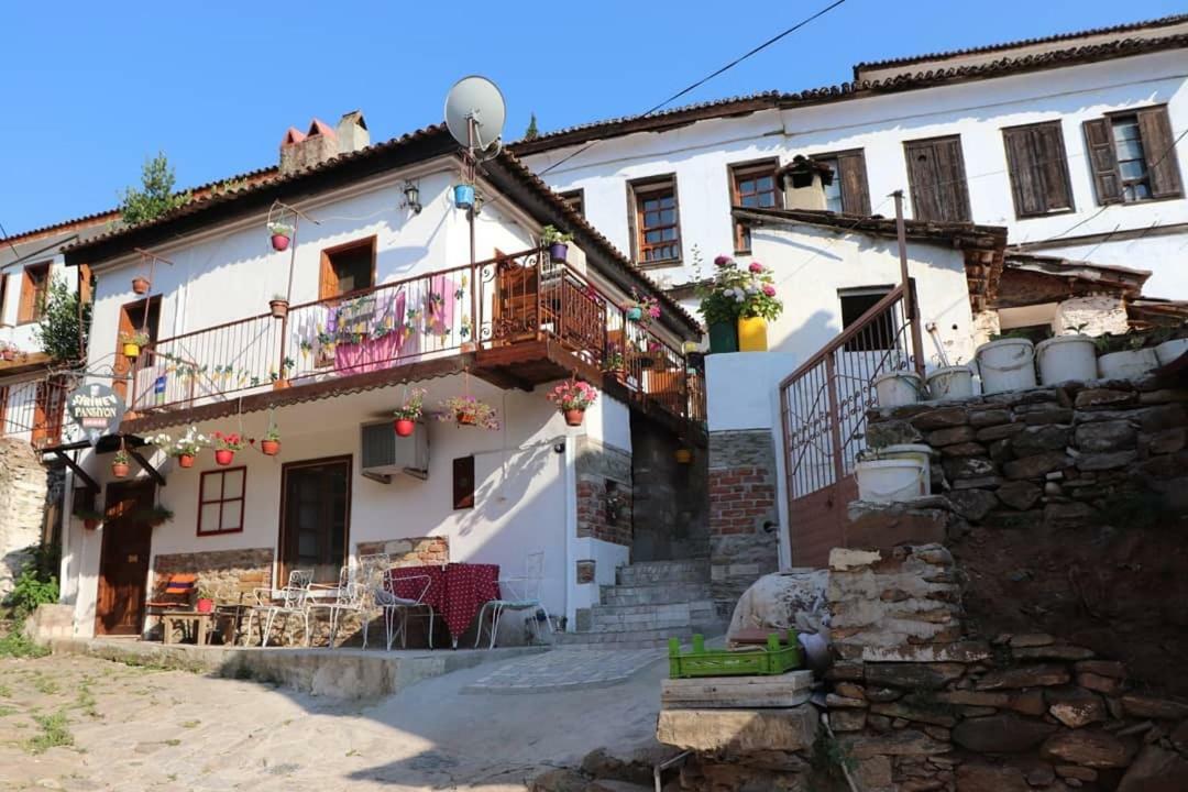 Sirin Ev Pansiyon Selçuk Bagian luar foto